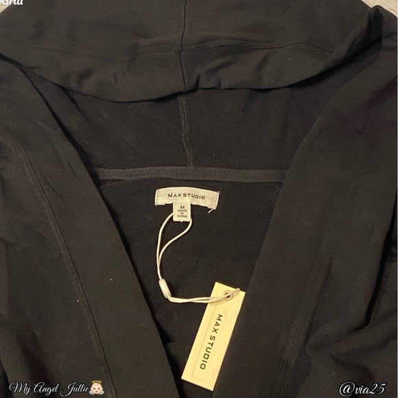 Max Studio Cardigan Women’s Sweater Size: Medium Color: Black - Picture 9 of 10